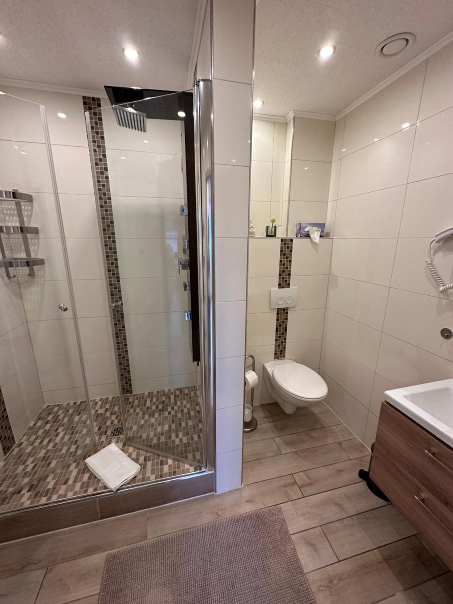 Rheinblick Appartements レマーゲン エクステリア 写真