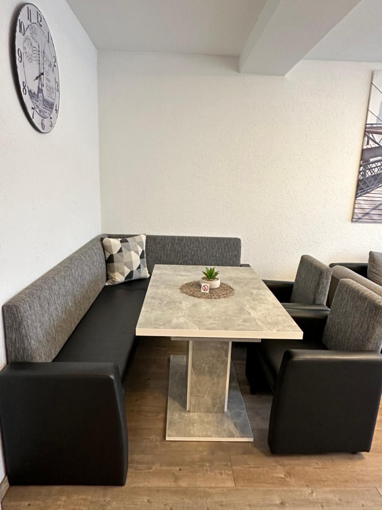 Rheinblick Appartements レマーゲン エクステリア 写真