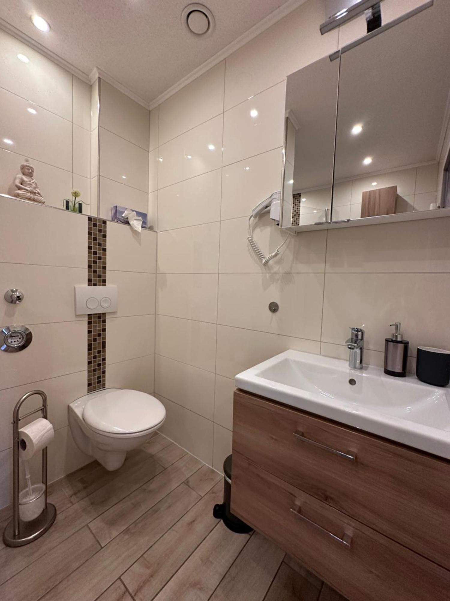 Rheinblick Appartements レマーゲン エクステリア 写真