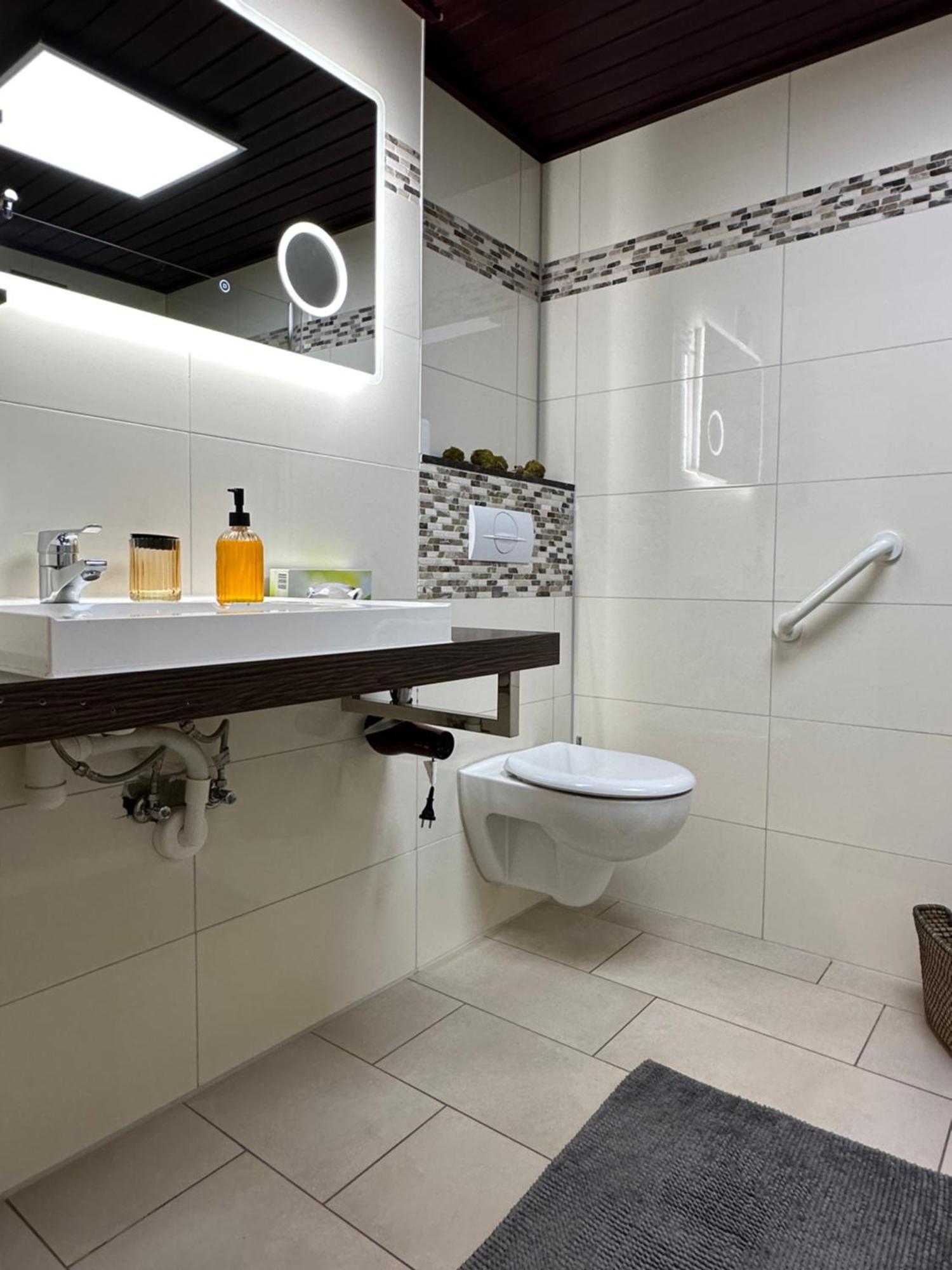 Rheinblick Appartements レマーゲン エクステリア 写真